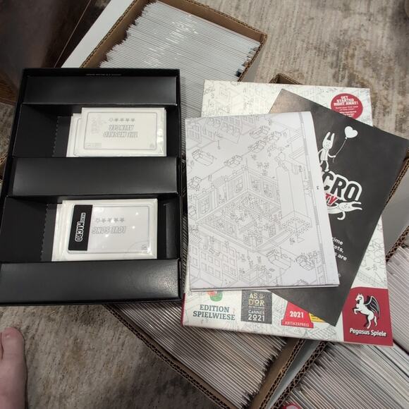 Pegasus Spiele 59060E MicroMacro Crime City NOB - Picture 3 of 3